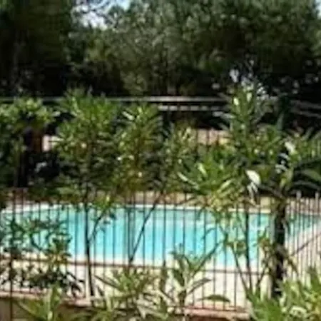 , Quartier Pinede Au Cap D'agde 阿格德