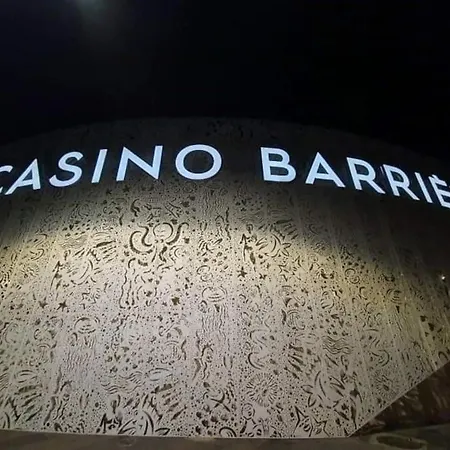 , Quartier Pinede Au Cap D'agde 阿格德