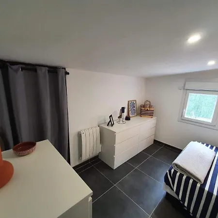 , Quartier Pinede Au Cap D'agde *