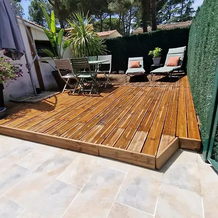 , Quartier Pinede Au Cap D'agde *