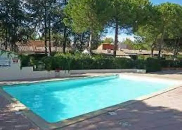 , Quartier Pinede Au Cap D'agde וילה