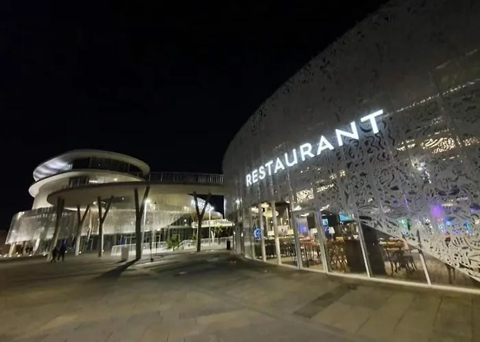 , Quartier Pinede Au Cap D'agde