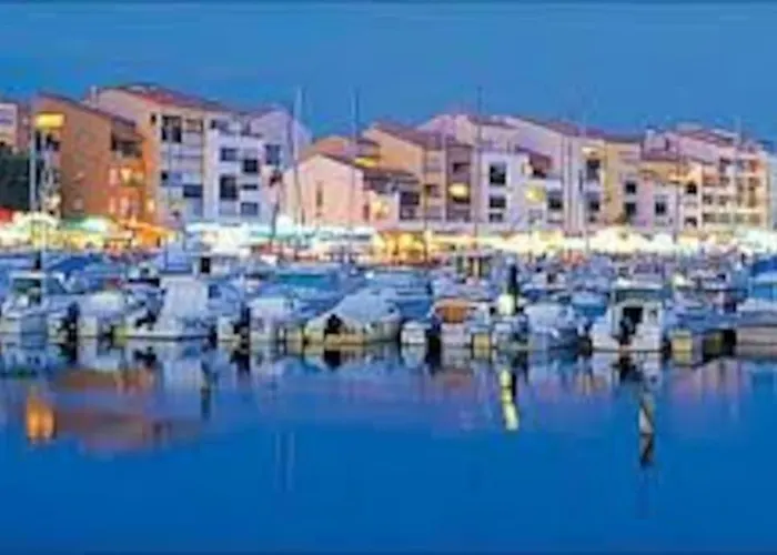 , Quartier Pinede Au Cap D'agde וילה *