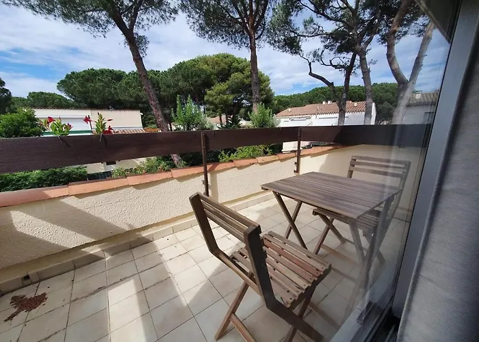 , Quartier Pinede Au Cap D'agde וילה